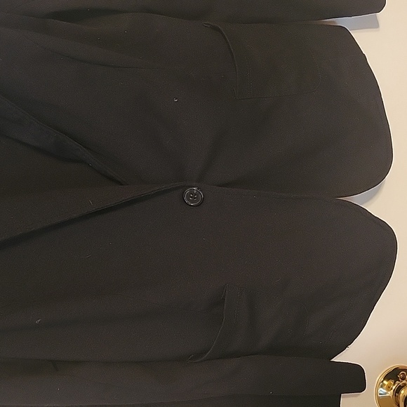 Black Blazer - Picture 2 of 4